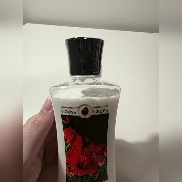 NEW Sealed Goose Creek 'Hibiscus Fruit Punch' Soothing Body Lotion 8.4 fl oz - Picture 3 of 8